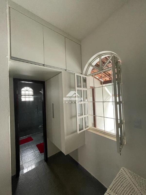 Casa à venda no Universitário: 