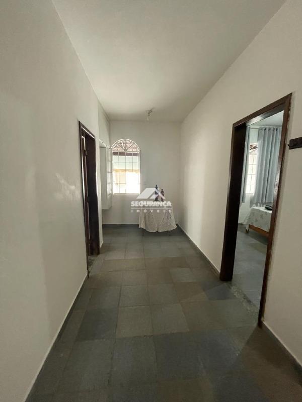 Casa à venda no Universitário: 