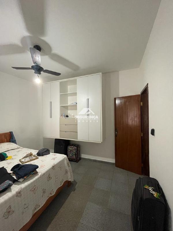 Casa à venda no Universitário: 