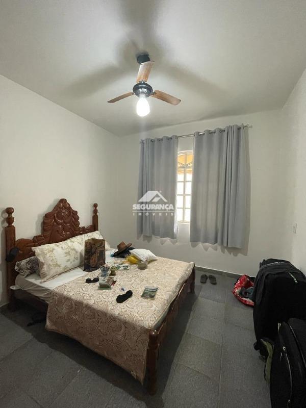 Casa à venda no Universitário: 