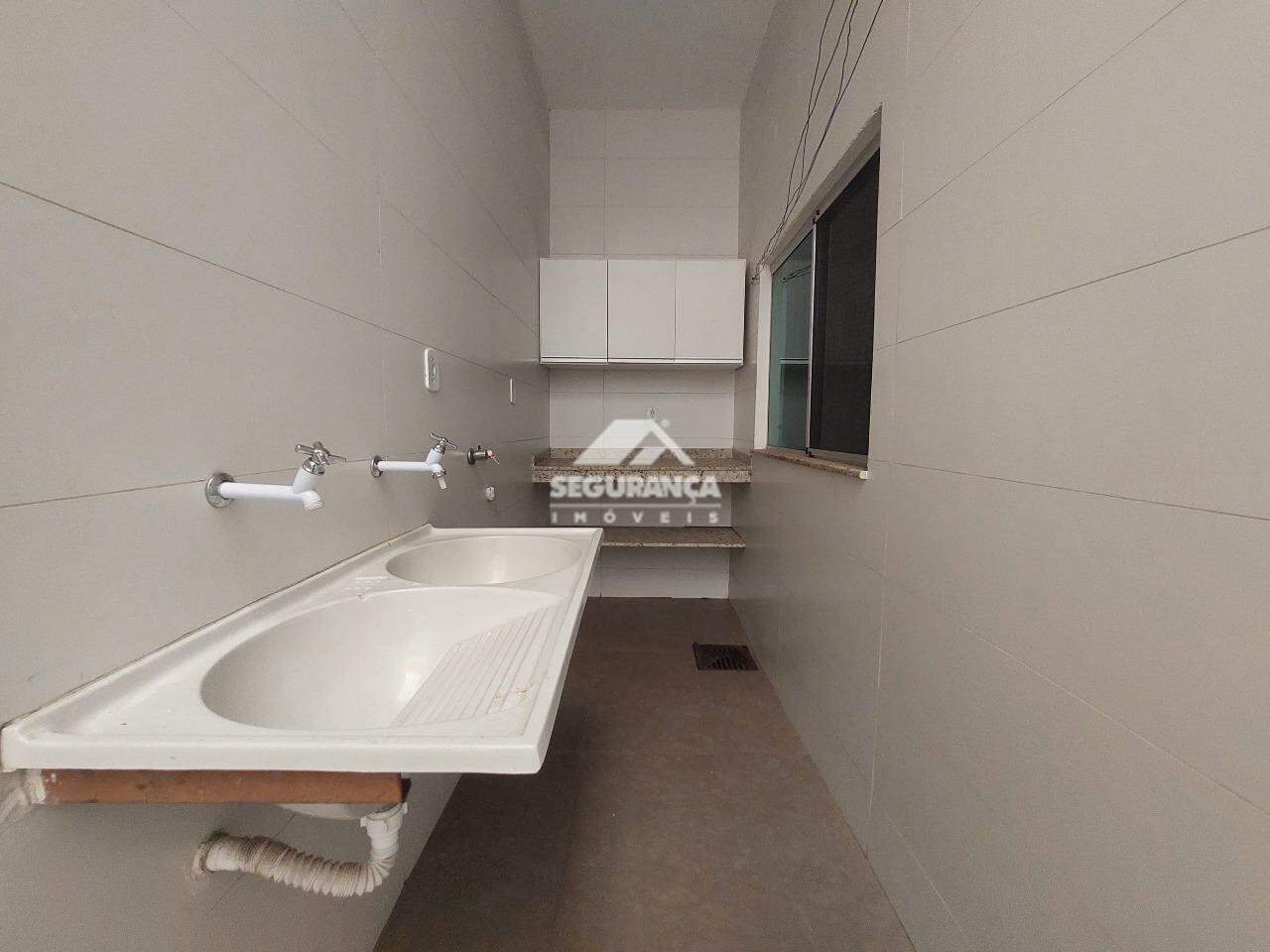 Casa para aluguel no NOSSA SENHORA DAS GRACAS: ÁREA DE SERVIÇO