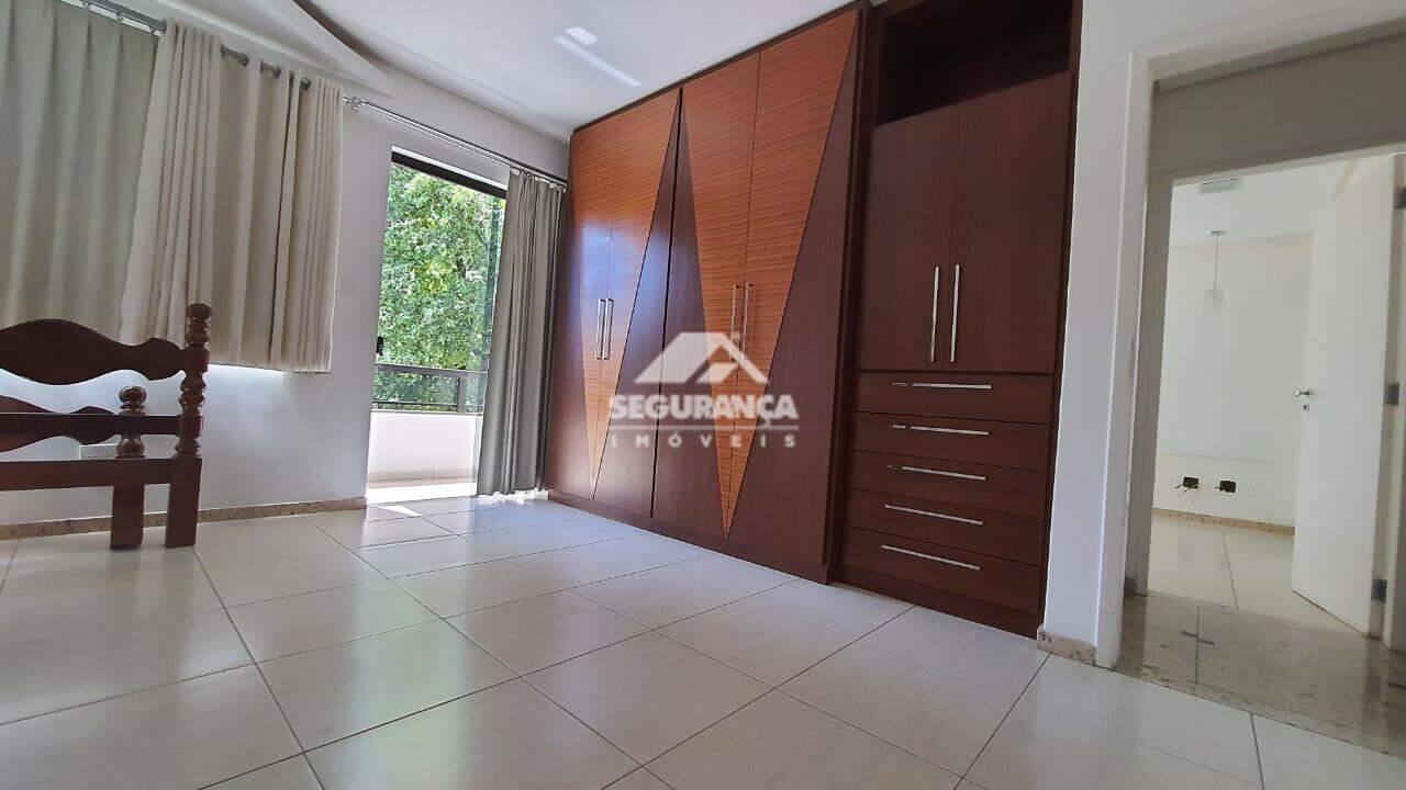 Apartamento cobertura à venda no Esplanada: