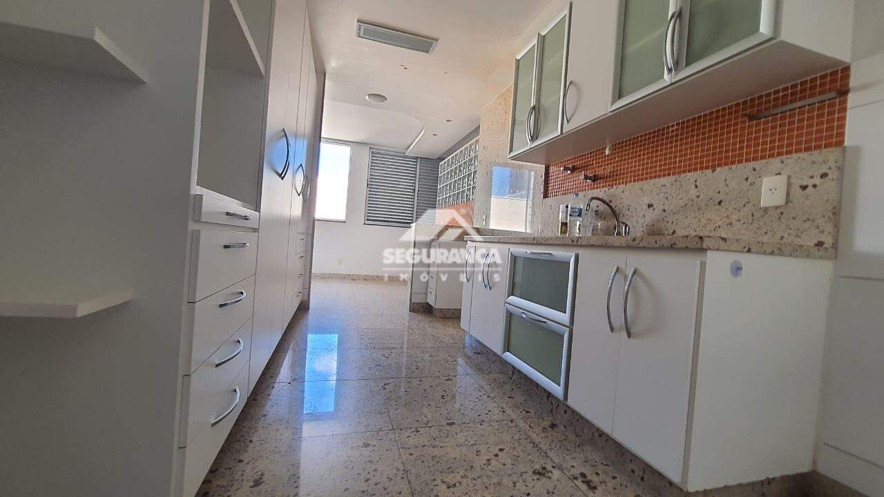 Apartamento cobertura à venda no Esplanada: 