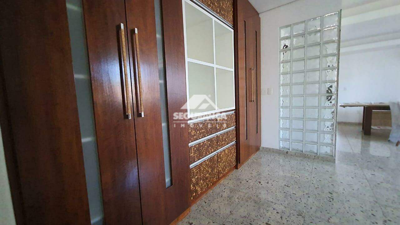 Apartamento cobertura à venda no Esplanada: 