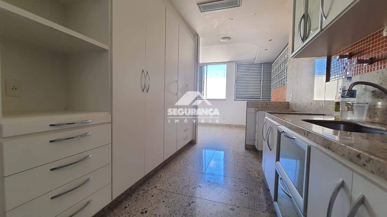 Apartamento cobertura à venda no Esplanada: 