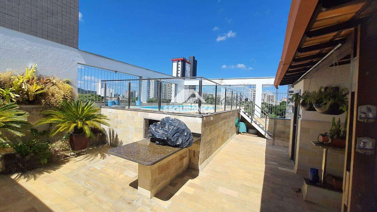 Apartamento cobertura à venda no Esplanada: