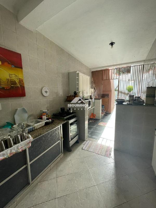 Casa à venda no SANTA HELENA: COZINHA