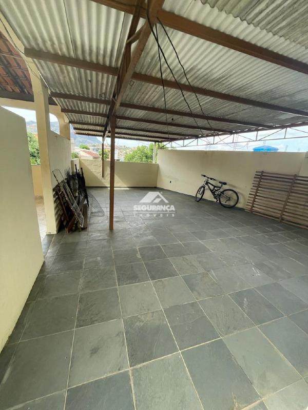 Casa à venda no SANTA HELENA: TERRAÇO