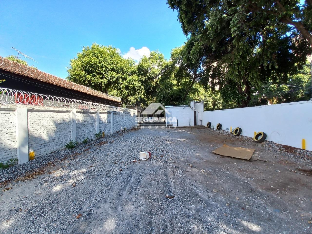 Lote para aluguel no Centro: LOTE