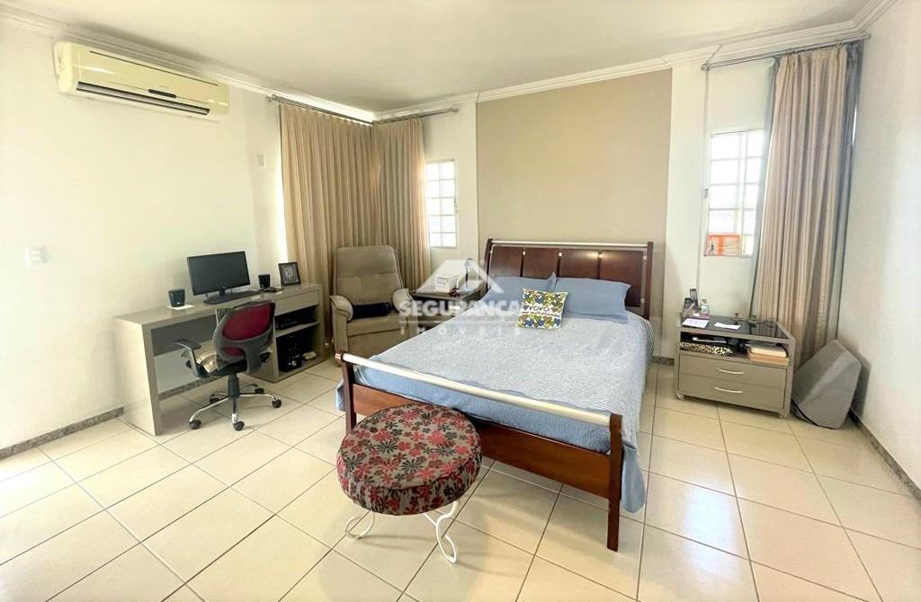 Casa à venda no SANTO AGOSTINHO: