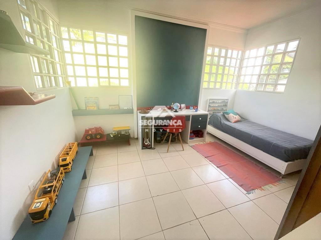 Casa à venda no SANTO AGOSTINHO: