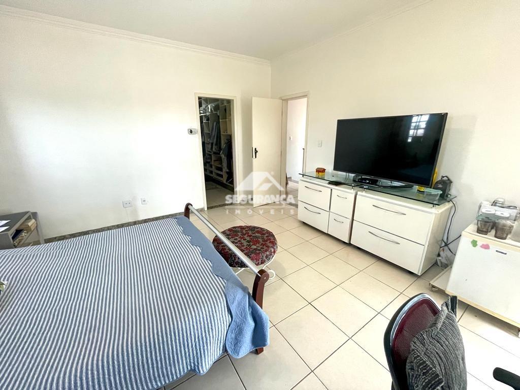 Casa à venda no SANTO AGOSTINHO: 