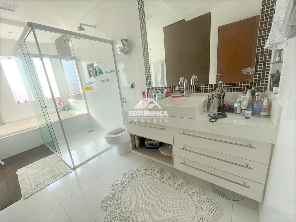 Casa à venda no LAGOA SANTA: 