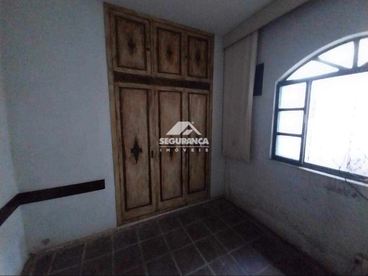 Casa comercial para aluguel no Centro: QUARTO (2)