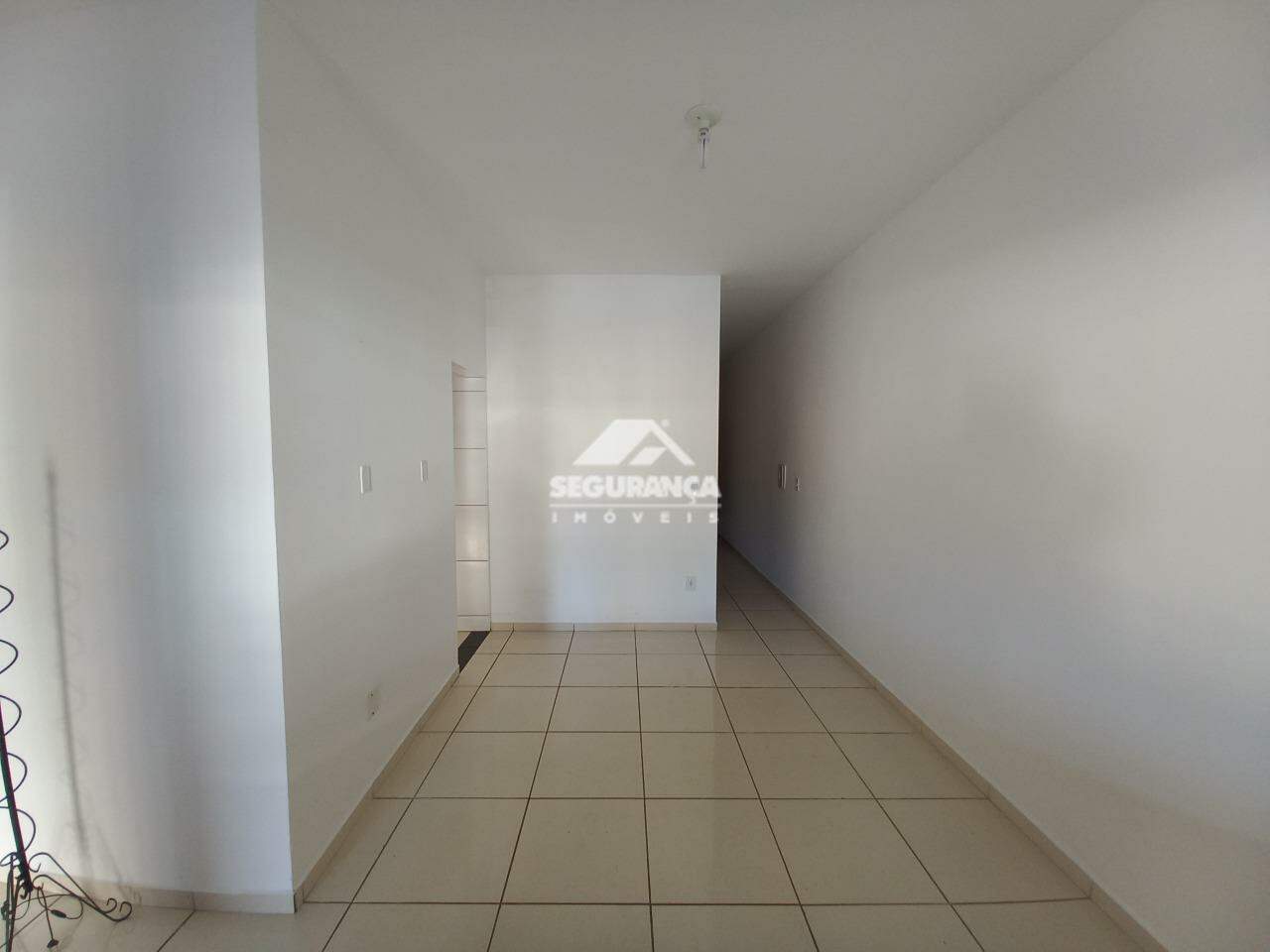 Casa para aluguel no CASTANHEIRAS II: SALA