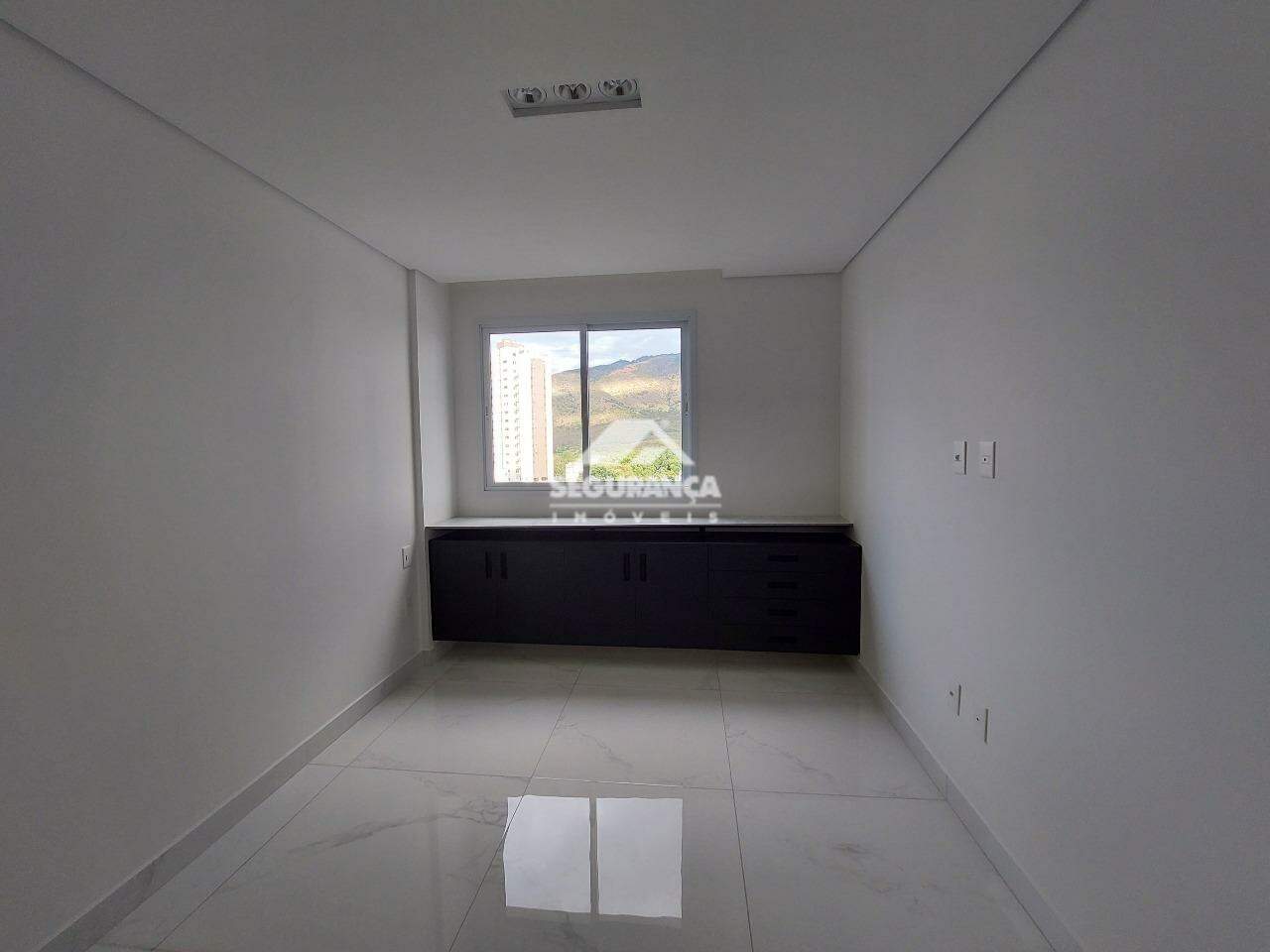 Apartamento para aluguel no Esplanada: QUARTO SUÍTE