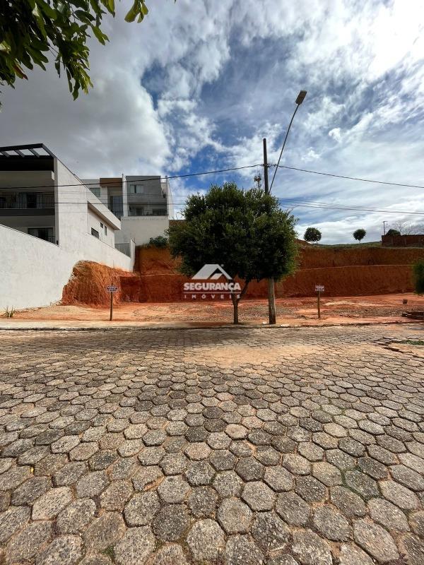 Lote à venda no SANTO AGOSTINHO: 