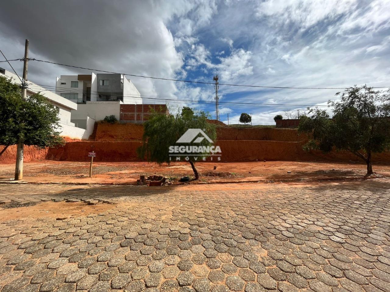 Lote à venda no SANTO AGOSTINHO: 