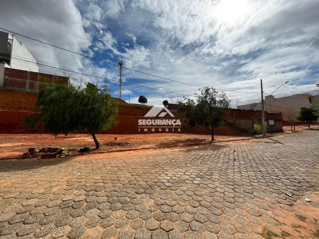 Lote à venda no SANTO AGOSTINHO: 