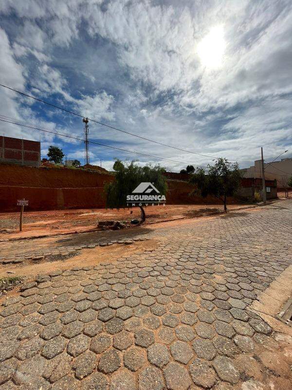 Lote à venda no SANTO AGOSTINHO: 