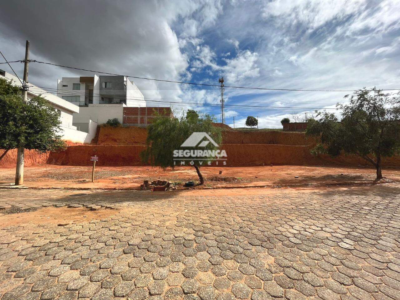 Lote à venda no SANTO AGOSTINHO: 