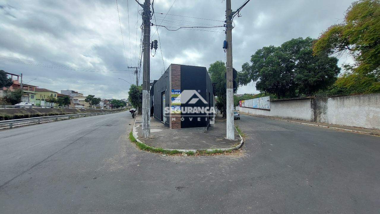 Loja para aluguel no GRA DUQUESA: FACHADA