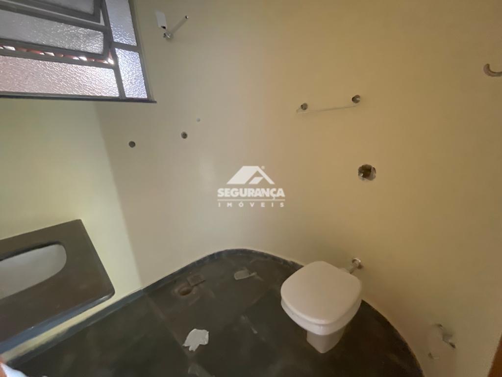 Casa à venda no Ilha dos Araújos: BANHEIRO ÁREA EXTERNA