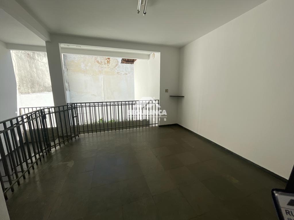 Casa à venda no Ilha dos Araújos: VARANDA