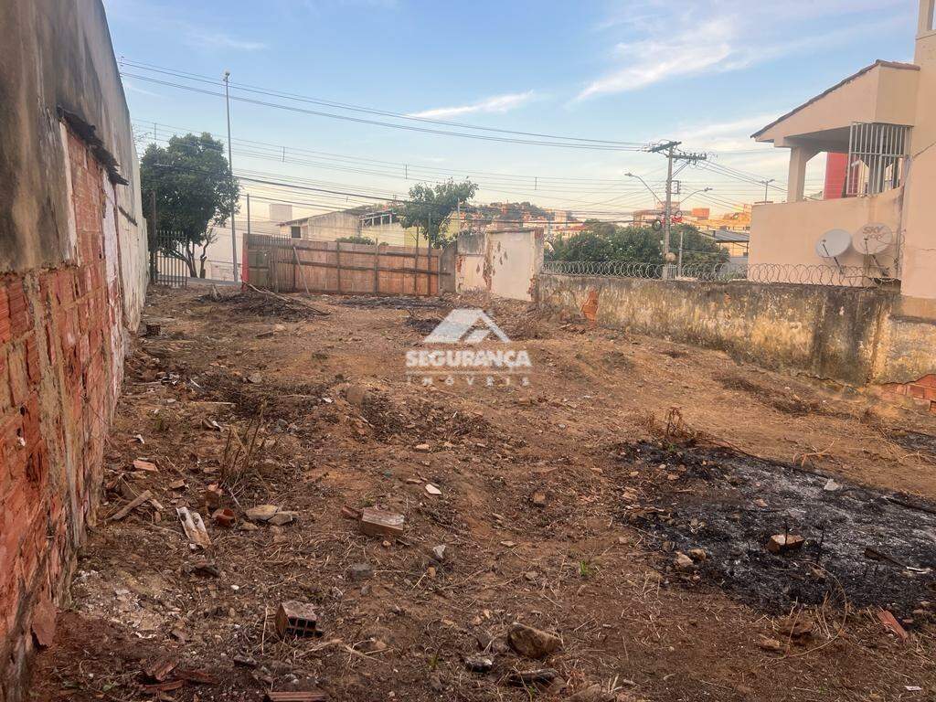 Lote à venda no MARIA EUGENIA: 