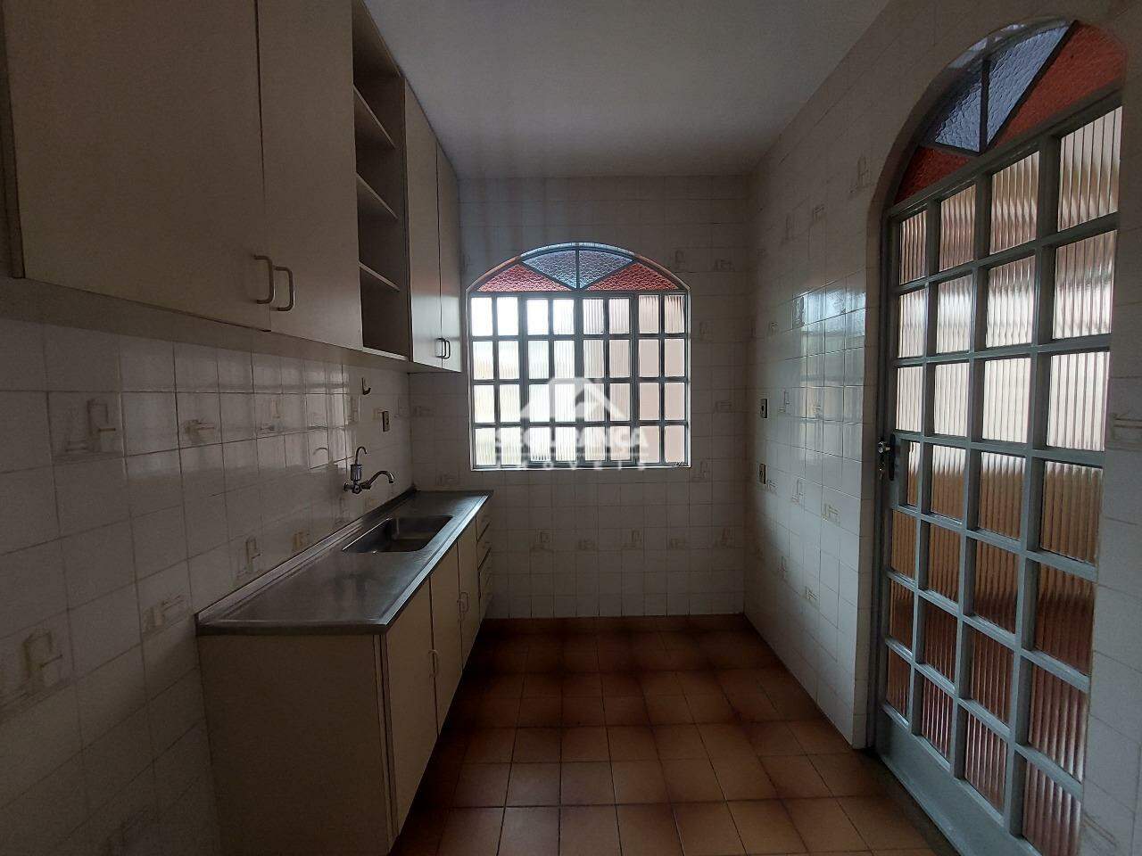 Casa à venda no São Pedro: COZINHA