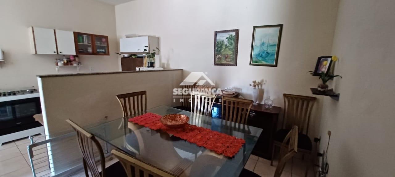 Casa à venda no São Pedro: 