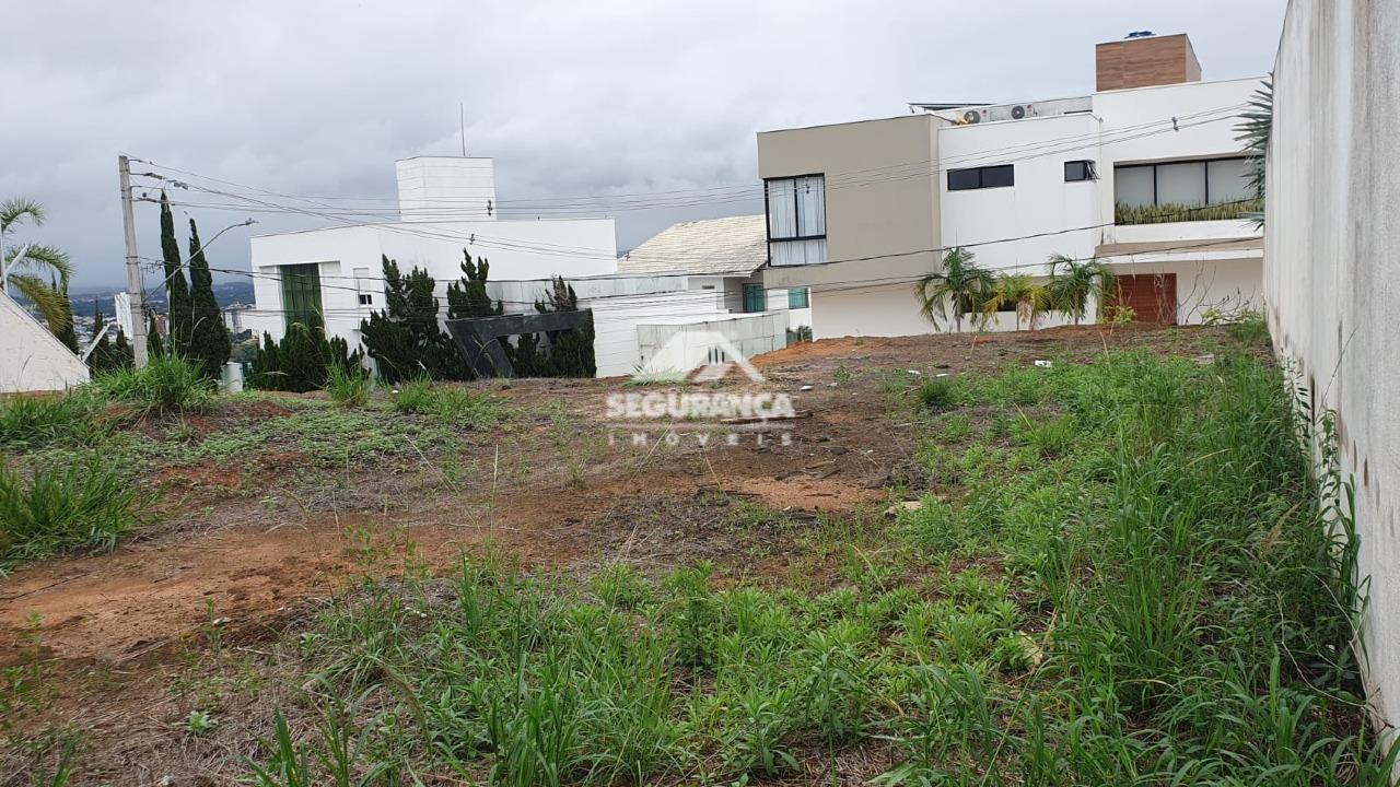 Lote em condomínio à venda no BELVEDERE: 