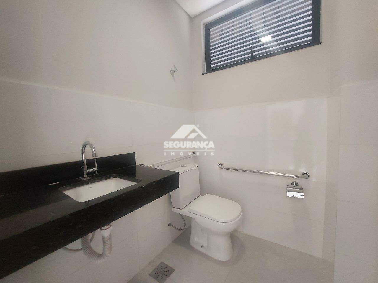 Sala para aluguel no Lourdes: BANHEIRO 