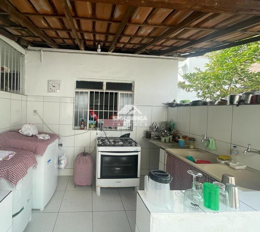 Casa à venda no VILA BRETAS: ÁREA DE SERVIÇO