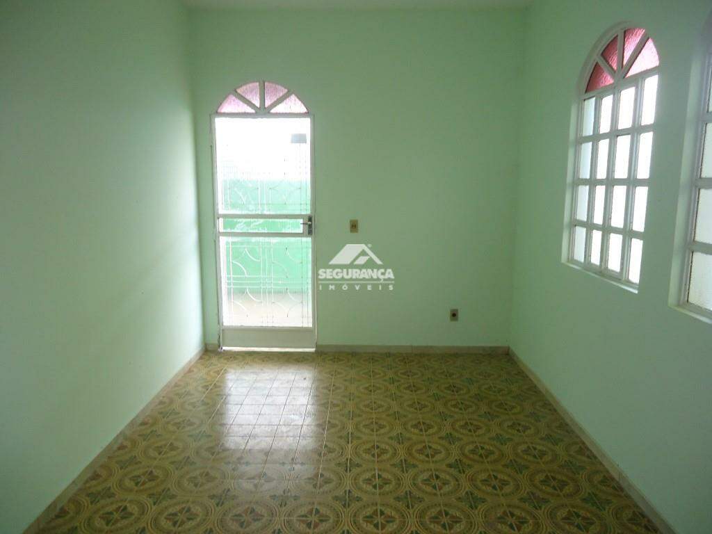 Casa à venda no GRA DUQUESA: 