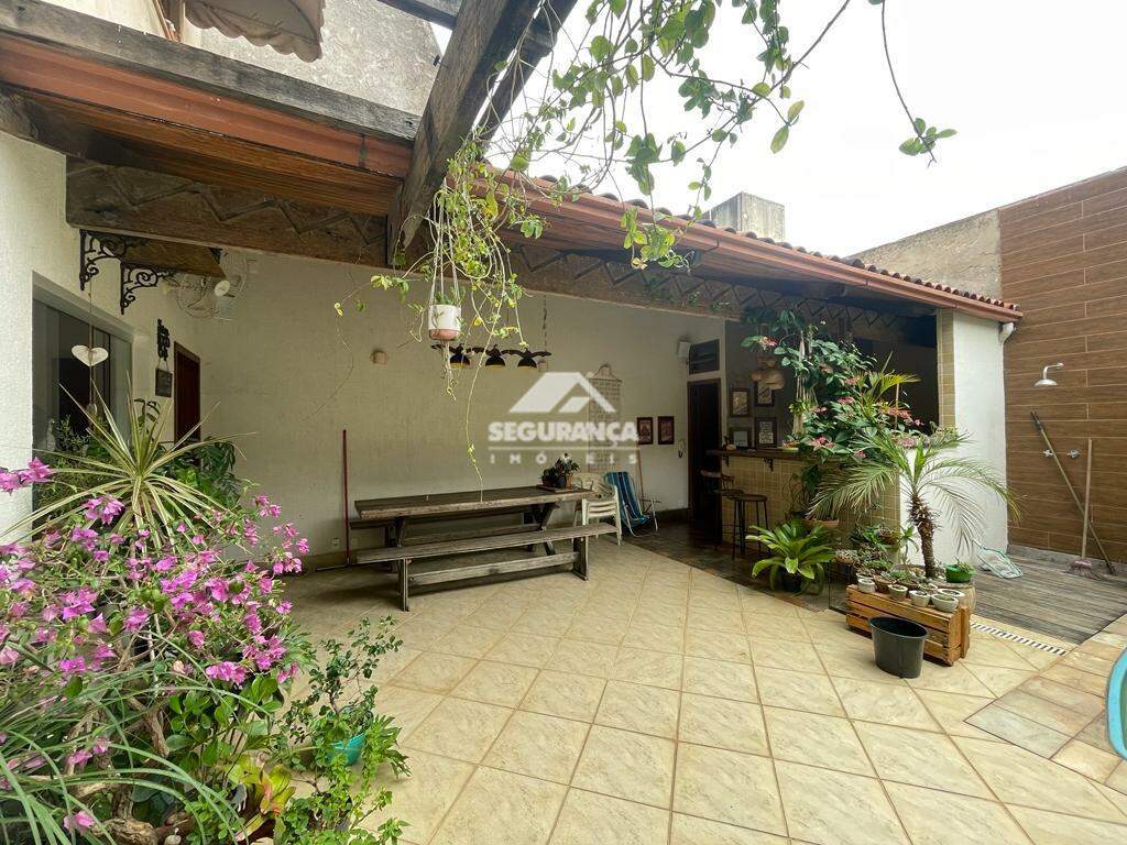 Casa à venda no Morada do Vale: AREA GOUMET