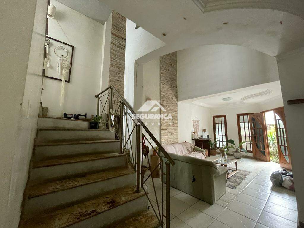 Casa à venda no Morada do Vale: ESCADA P/ 2º PISO