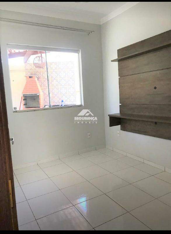 Casa à venda no SANTOS DUMONT: 