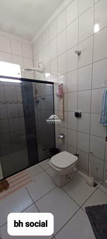 Casa à venda no GRA DUQUESA: 