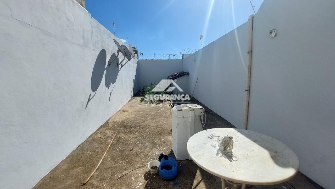 Casa à venda no VALE DO SOL II: AREA