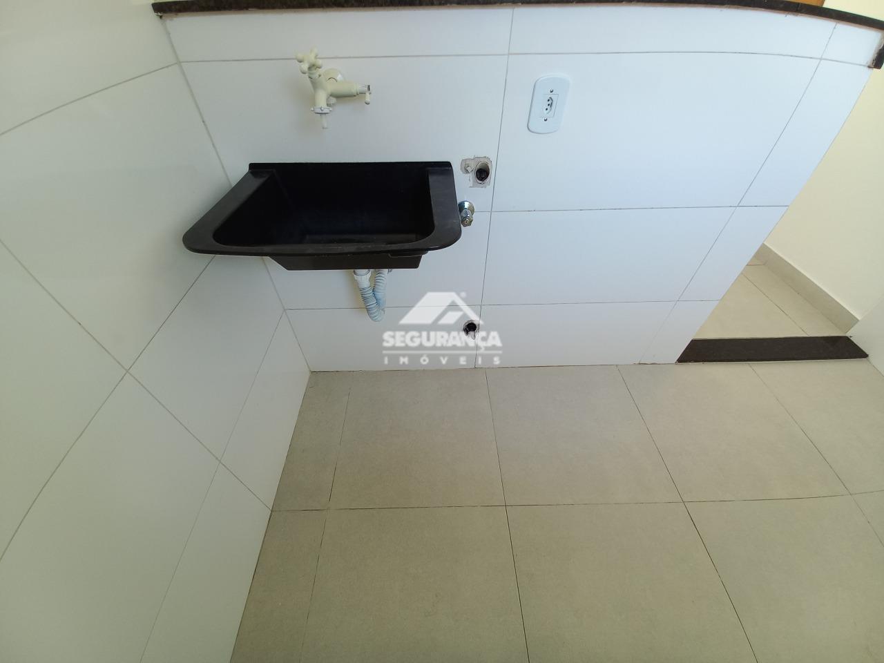 Apartamento para aluguel no NOSSA SENHORA DAS GRACAS: AREA DE SERVIÇOS