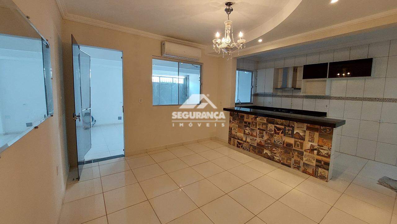 Casa para aluguel no CASTANHEIRAS II: SALA