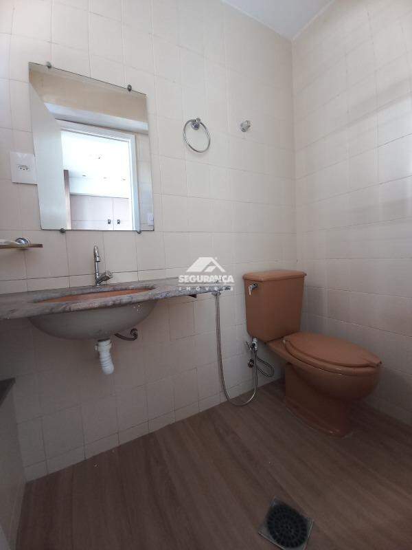 Conjunto de Salas para aluguel no Centro: LAVABO