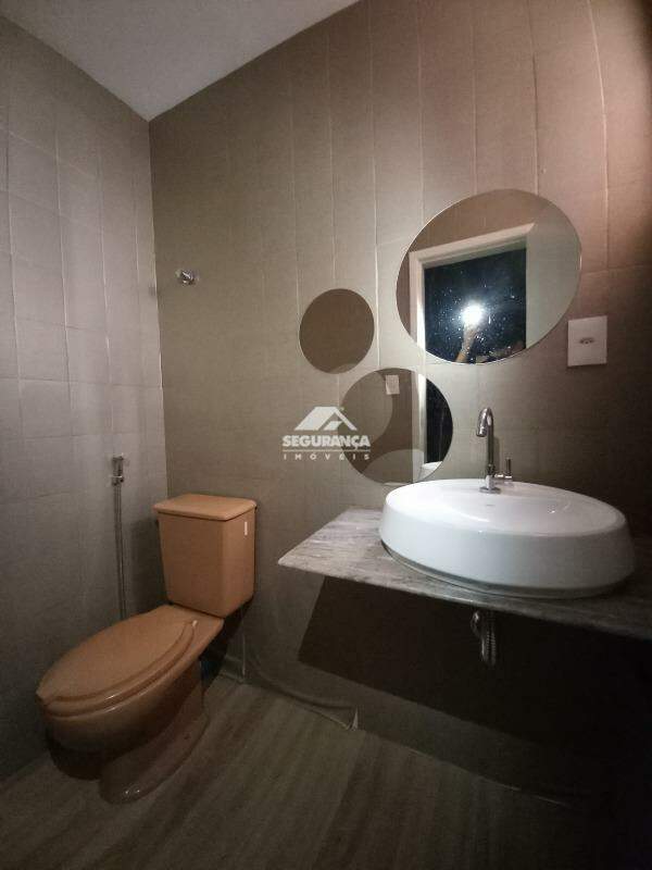 Conjunto de Salas para aluguel no Centro: LAVABO