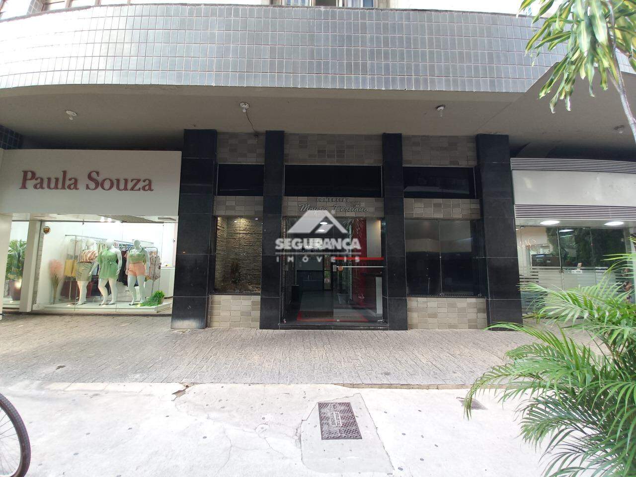 Conjunto de Salas para aluguel no Centro: FACHADA