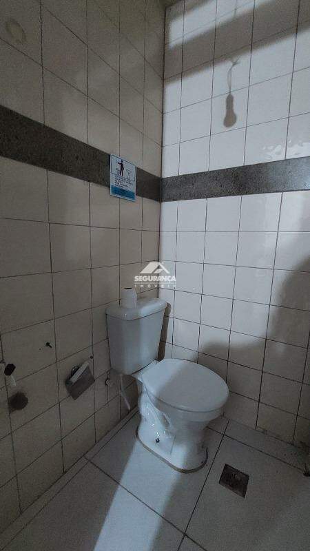 Loja para aluguel no Centro: BANHEIRO (1)