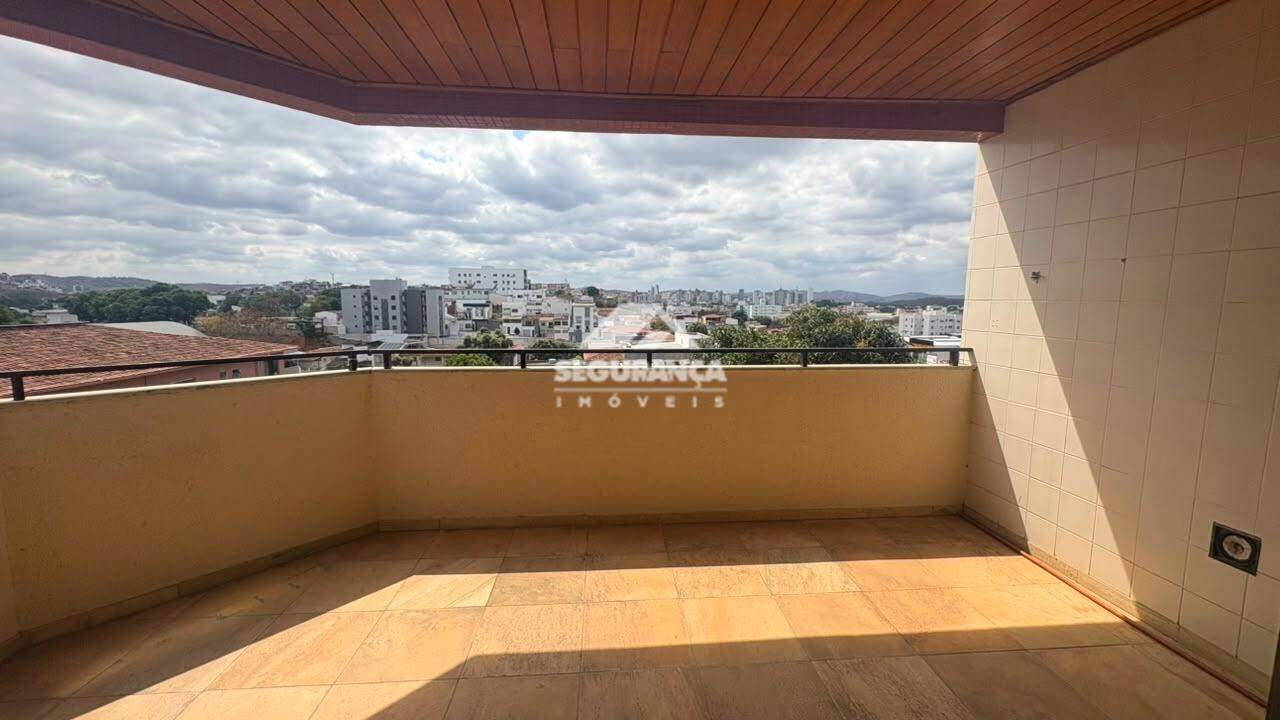 Apartamento à venda no VILA BRETAS: 