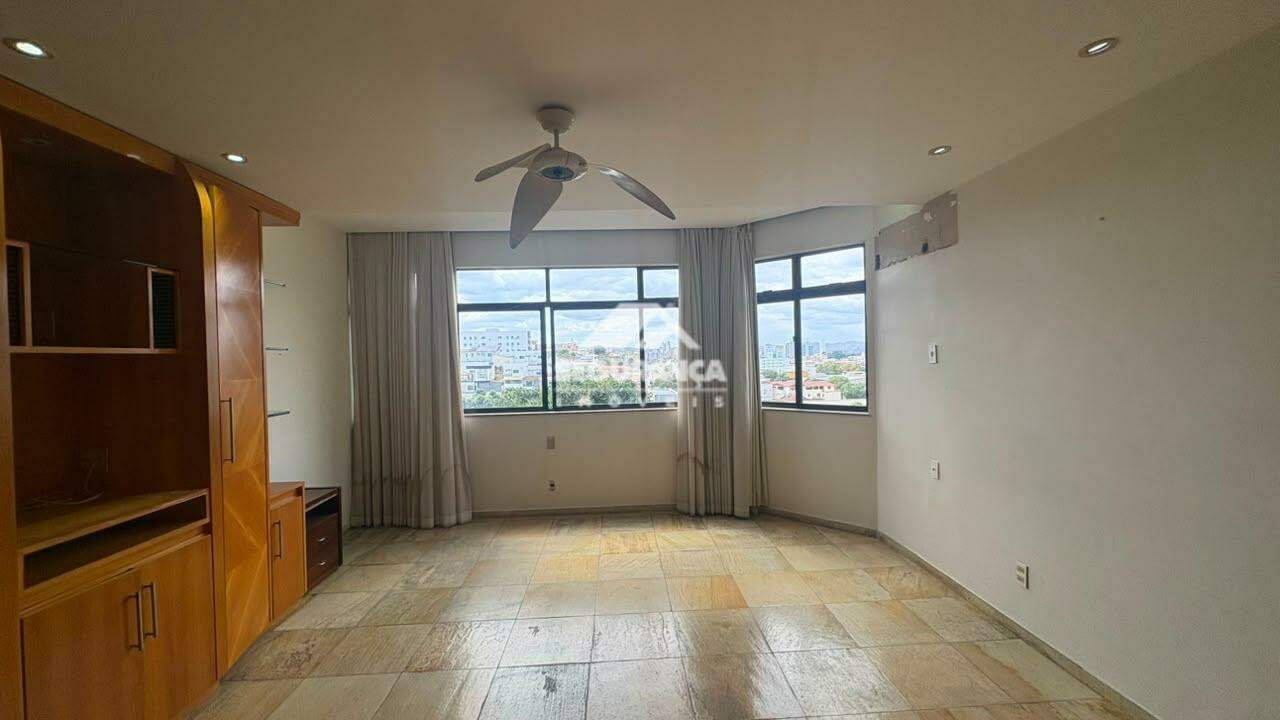 Apartamento à venda no VILA BRETAS: 
