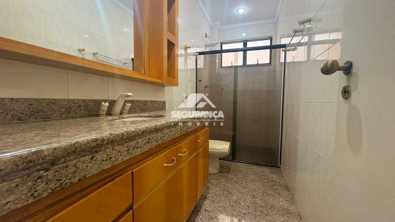 Apartamento à venda no VILA BRETAS: 