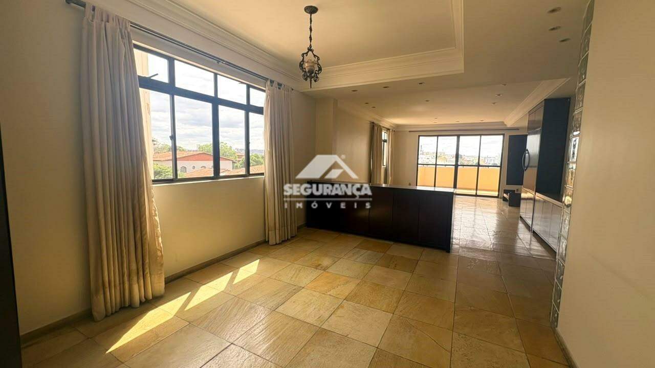Apartamento à venda no VILA BRETAS: 